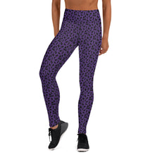 Load image into Gallery viewer, Playful Black Cats Leggings Purple