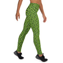 Load image into Gallery viewer, Playful Black Cats Leggings Green