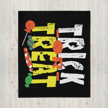 Load image into Gallery viewer, Trick or Treat Throw Blanket