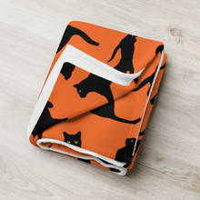 Load image into Gallery viewer, Playful Black Cats Throw Blanket